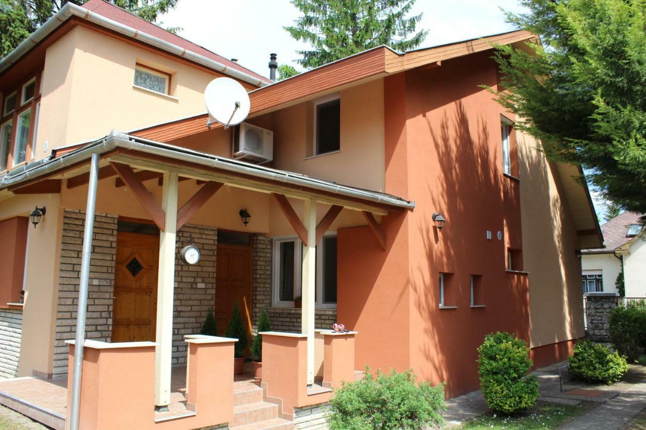 Strigonia Apartman Esztergom Exterior photo