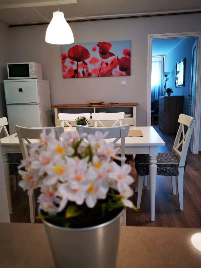 Strigonia Apartman Esztergom Exterior photo