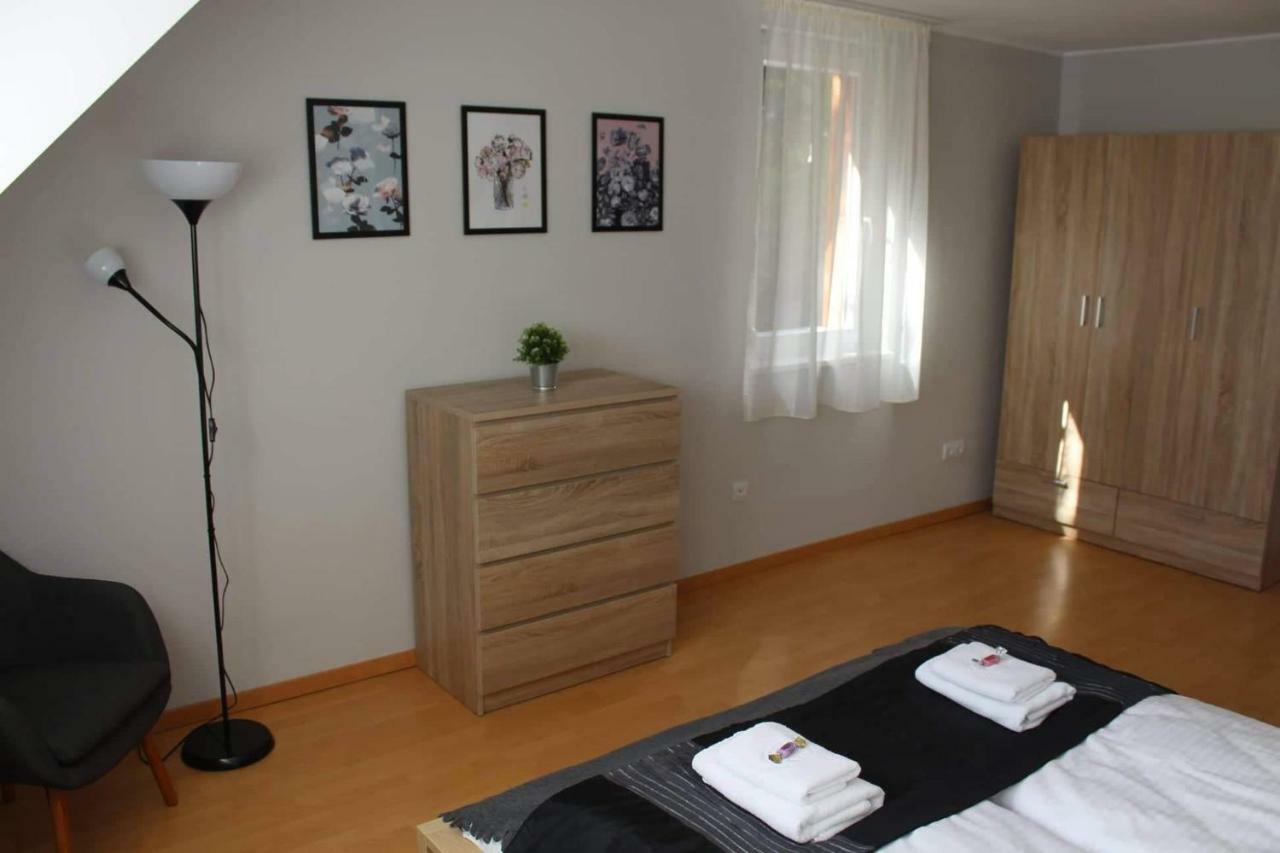 Strigonia Apartman Esztergom Exterior photo